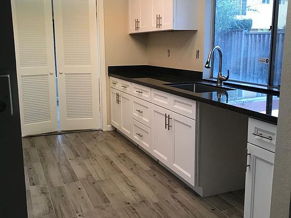 Kitchen. Dish Washer to be installed