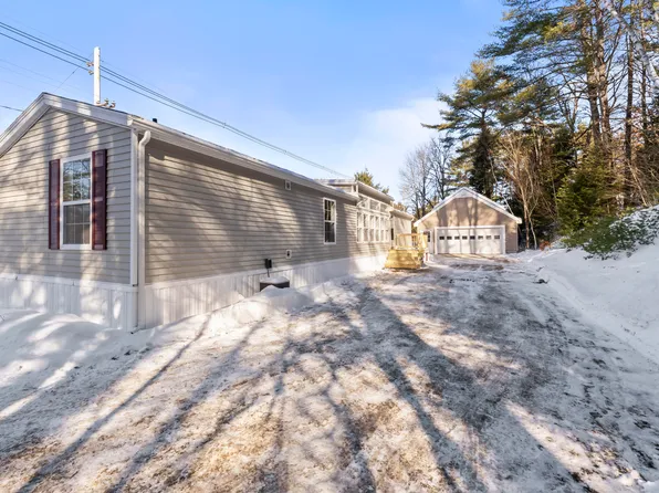 1396 Poland Spring Road, Casco, ME 04015