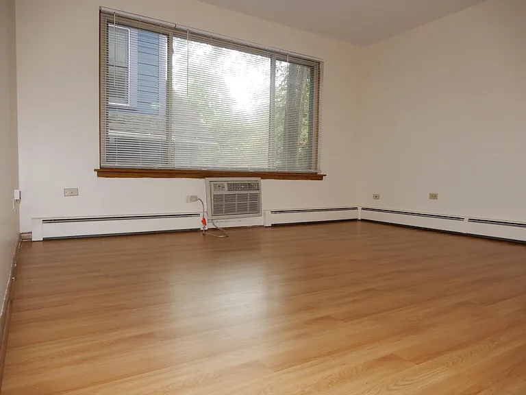 328 Wisconsin Ave #2D — Photo 12
