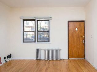 702 Fairview Ave #1REAR, Ridgewood, NY 11385