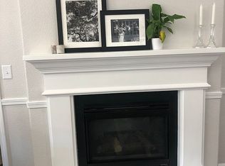 1100 N Valley Ct, Visalia, CA 93291