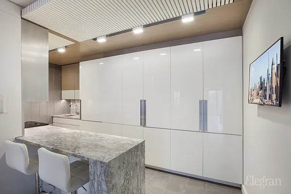 Rented by Elegran | media 2