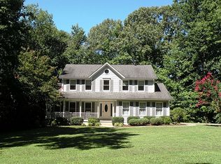 2860 Hunting Creek Rd, Huntingtown, MD 20639