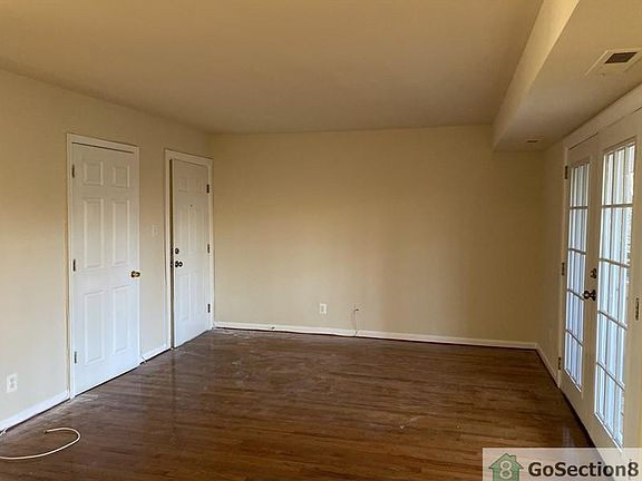 4th image of 7514 Hawthorne St
