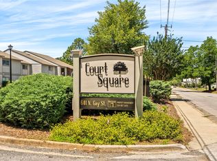 601 N Gay St APT D201, Auburn, AL 36830