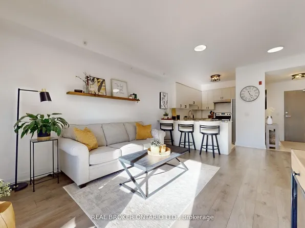 481 Rupert Ave Unit 122, Whitchurch Stouffville, ON L4A 1Y7