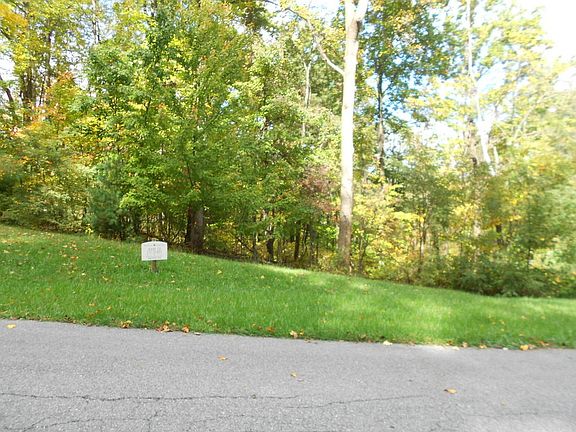 5th image of 8411 Poplar Springs Ln