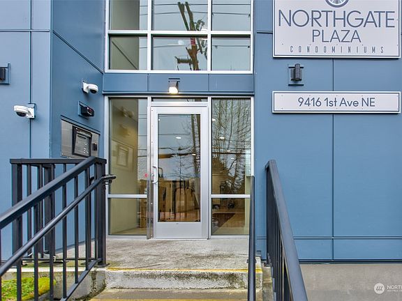 2nd image of 9416 1st Avenue NE #212