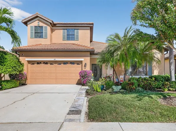 145 Silver Falls Dr, Apollo Beach, FL 33572