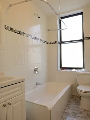 Rented by Bohemia Realty Group | media 16