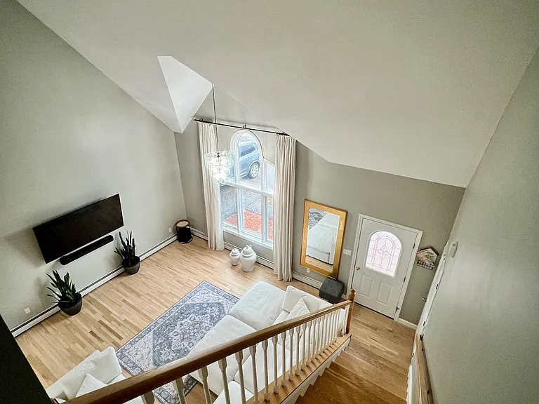 183 Saco Ave #A — Photo 4