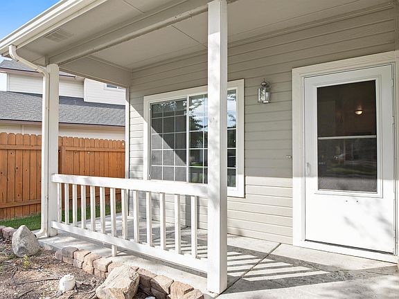 4th image of 5672 S Kimmer Cove Way