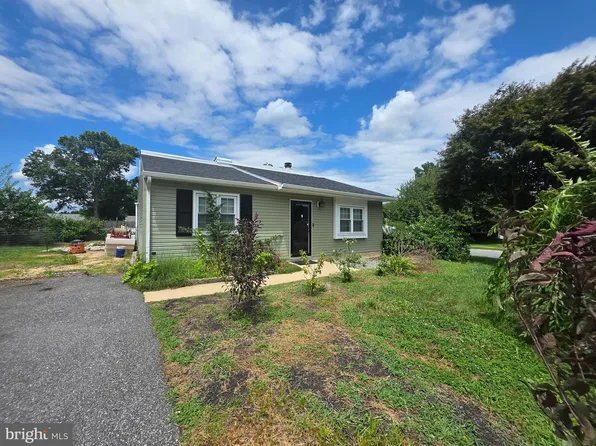 149 Melodic Dr, Newark, DE 19713