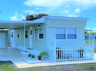 39 Boxwood Ave, Palmetto, FL 34221