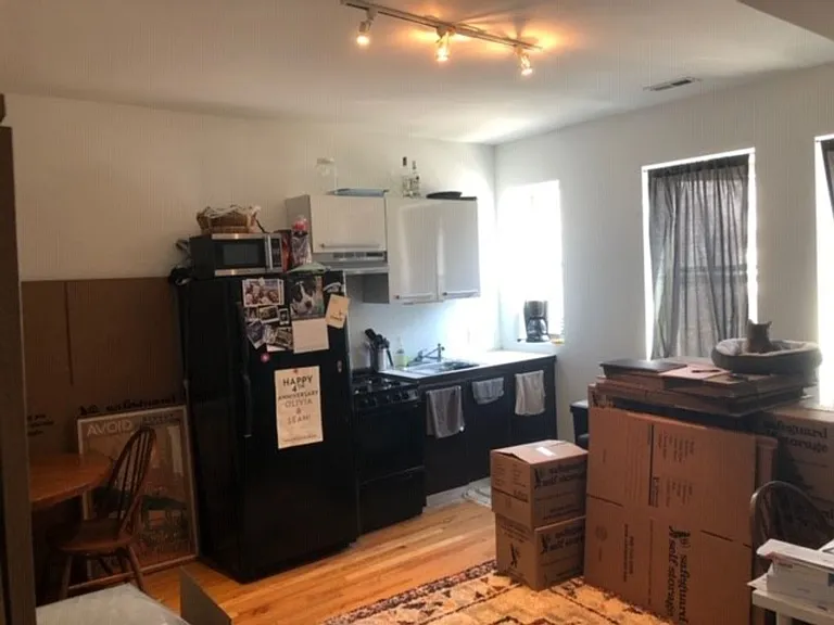 5054 N Winthrop Ave #213 — Photo 1