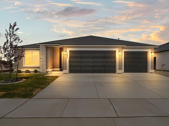 3rd image of 3396 Allison Way