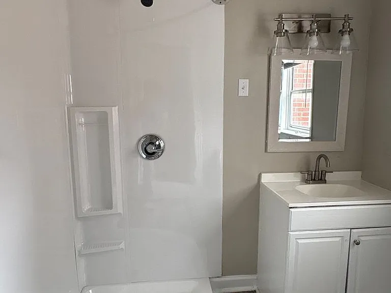 919 Barbara Dr — Photo 12