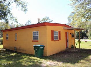 2954 Sunset Dr, Marianna, FL 32448