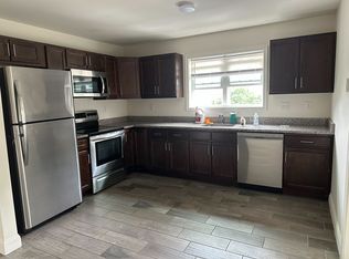 1047 Broadway #7, Rensselaer, NY 12144