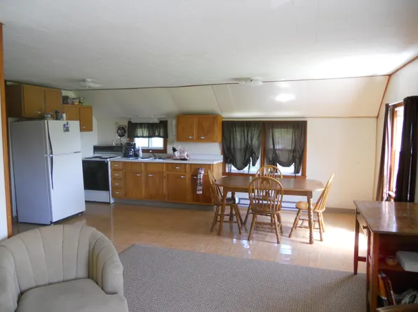 7574 Lakeport Rd APT 4, Chittenango, NY 13037