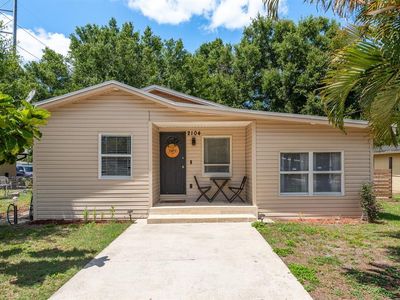 2104 E Navajo Ave, Tampa, FL, 33612