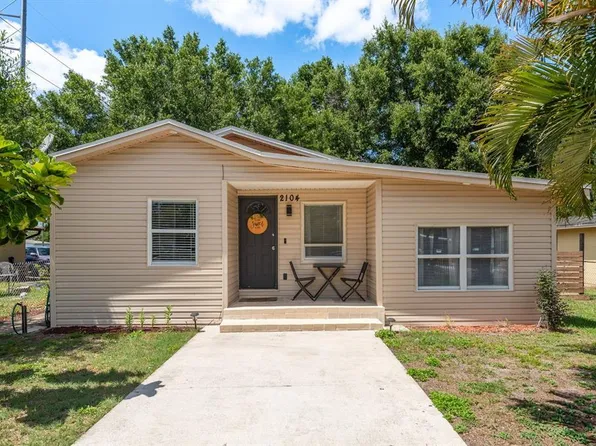 2104 E Navajo Ave, Tampa, FL 33612