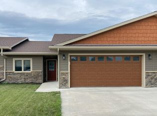 317 Washington St, Winner, SD 57580