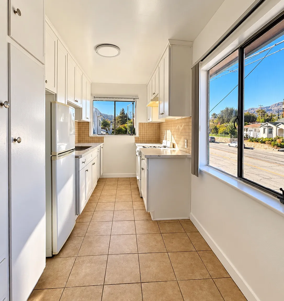 1 bed, 650 sqft, $1,795 — Photo 4