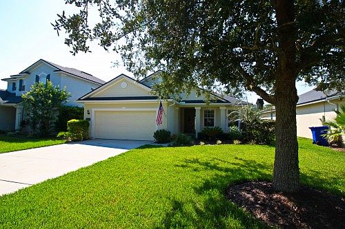1st image of 235 Pine Arbor Cir