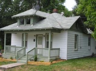 812 6th St NW, Roanoke, VA 24016