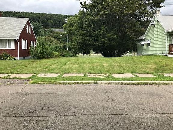 3rd image of 27 May St