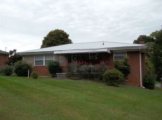 2760 Cherokee Dr, Morristown, TN 37814