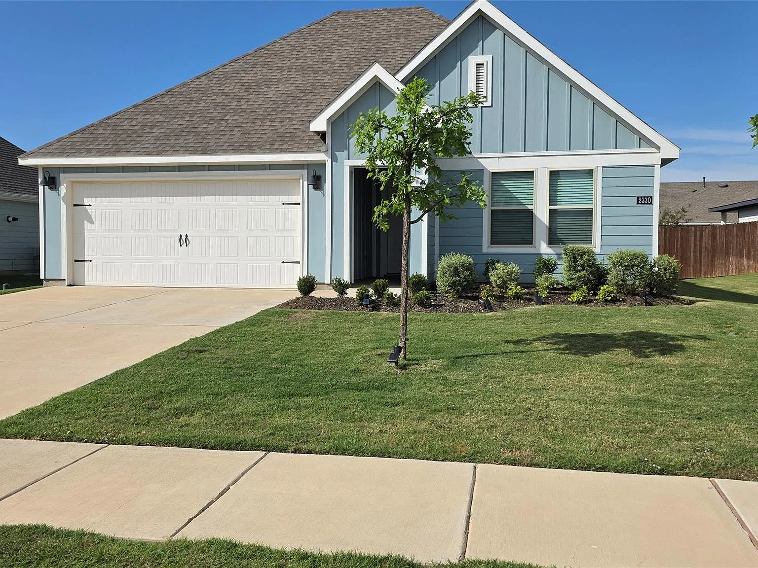 4 bed, 1824 sqft, $2,450 — Photo 1