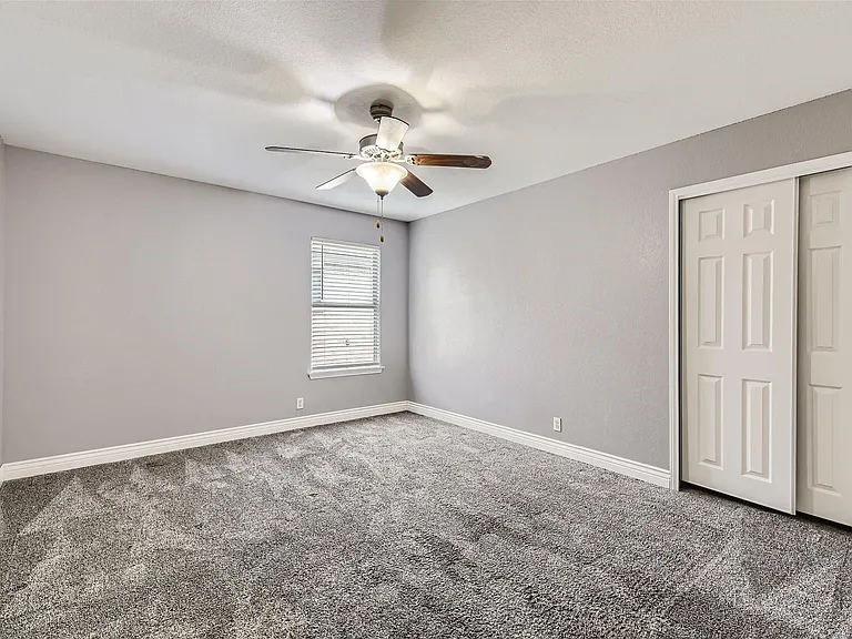 1803 Lloydminister Way — Photo 19