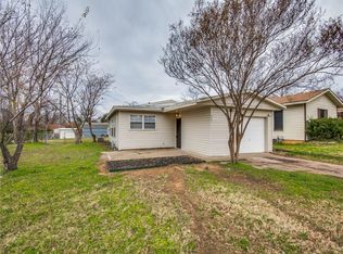 437 Michael Blvd, Hurst, TX 76053