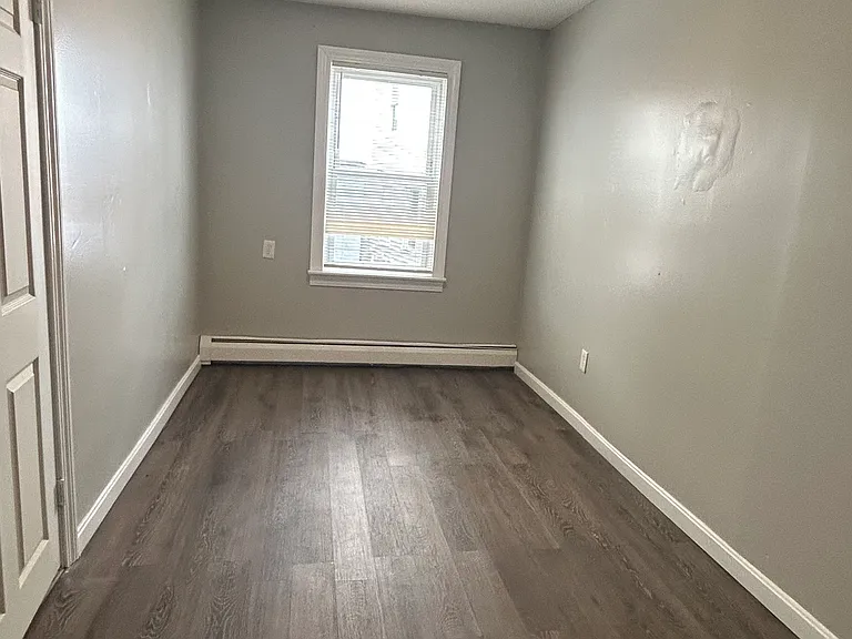 29 1/2 Ringgold St — Photo 7