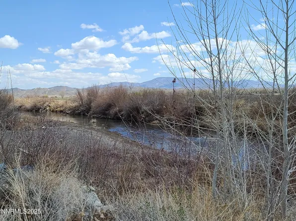 7 Margaroli Way, Yerington, NV 89447