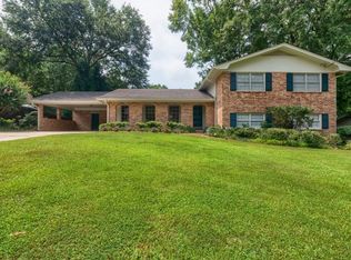 2867 Country Squire Ln, Decatur, GA 30033