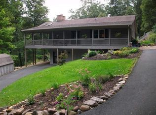 593 Round Hill School Rd, Fort Defiance, VA 24437