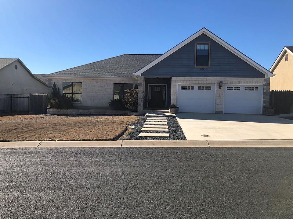 1st image of 729 Darlington Dr