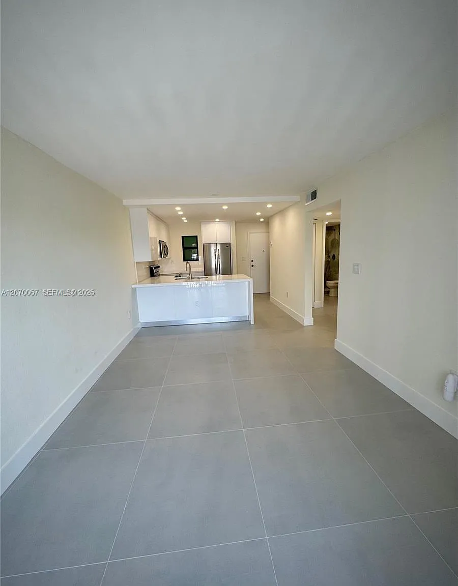 Villa Del Sol Condo — Photo 3