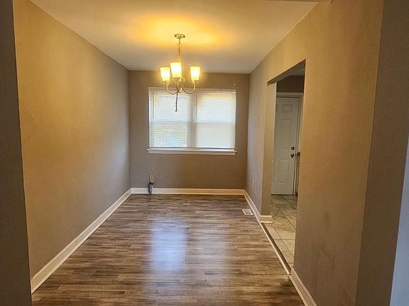 5th image of 4017 Pimlico Rd