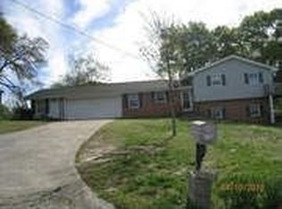 924 Splitrock Ln, Douglasville, GA 30134