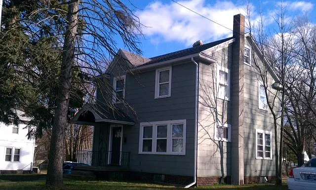 710 Corby Blvd — Photo 1