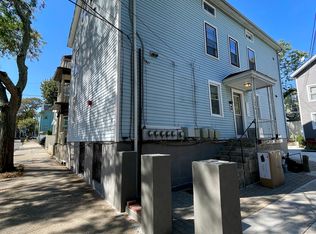 18 Fremont St #2A, Providence, RI 02906