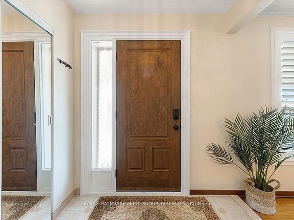 4th image of 40 Cherrylawn Ave