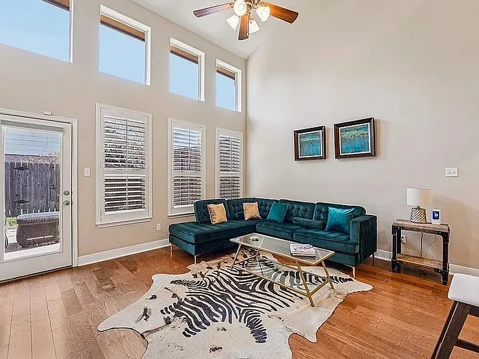 2210 Onion Creek Pkwy #1104 — Photo 5