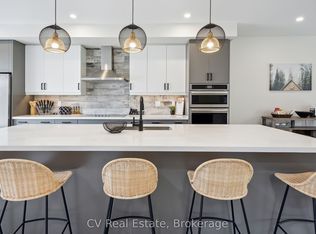 125 Stoneleigh Dr, The Blue Mountains, ON L9Y 4X5
