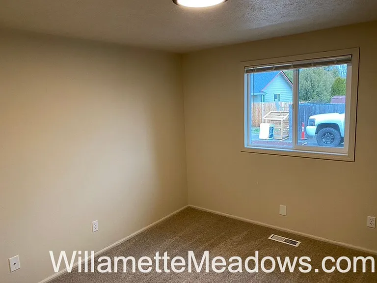 302 - 314 Monmouth-Independence Hwy — Photo 13