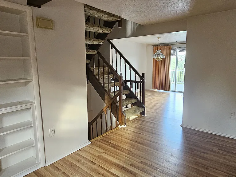 307 Countryside Dr — Photo 7